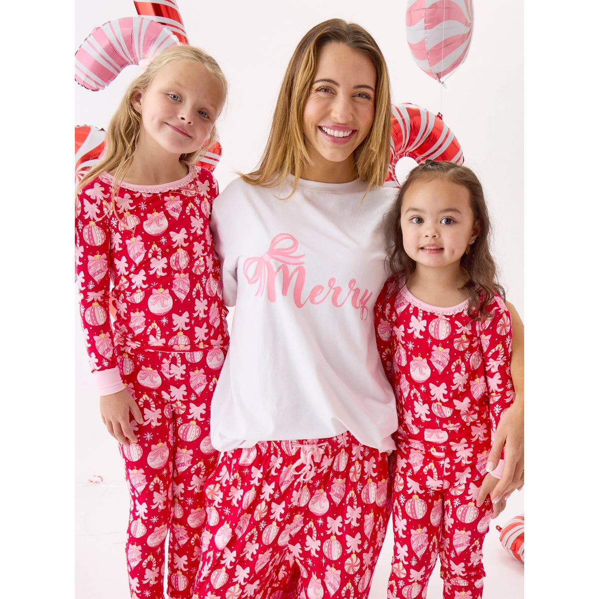 RuffleButts - Dames Kerst Pyjamabroek - Ornament Bows - Rood - Bamboe Viscose