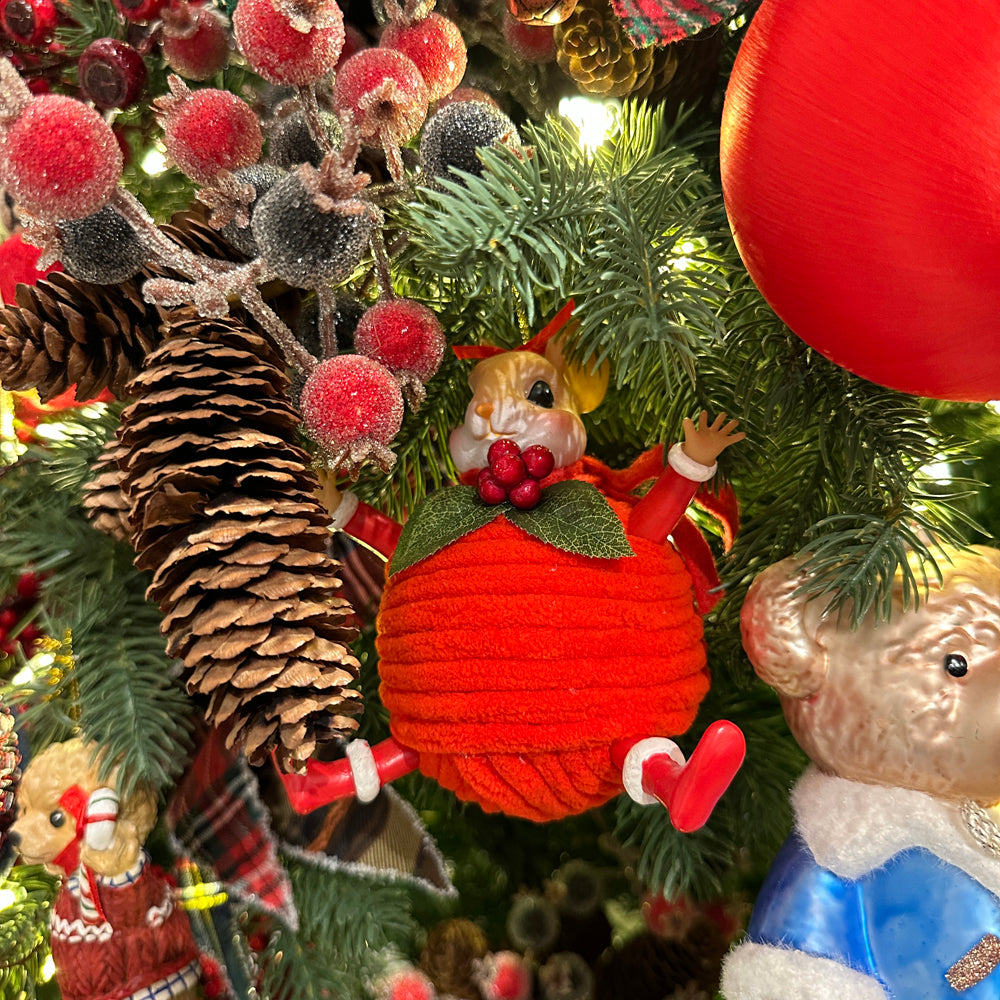 Viv! Christmas Ornament - Mice Hidden in Yarn Ball - Set of 2 - Red - 15 cm