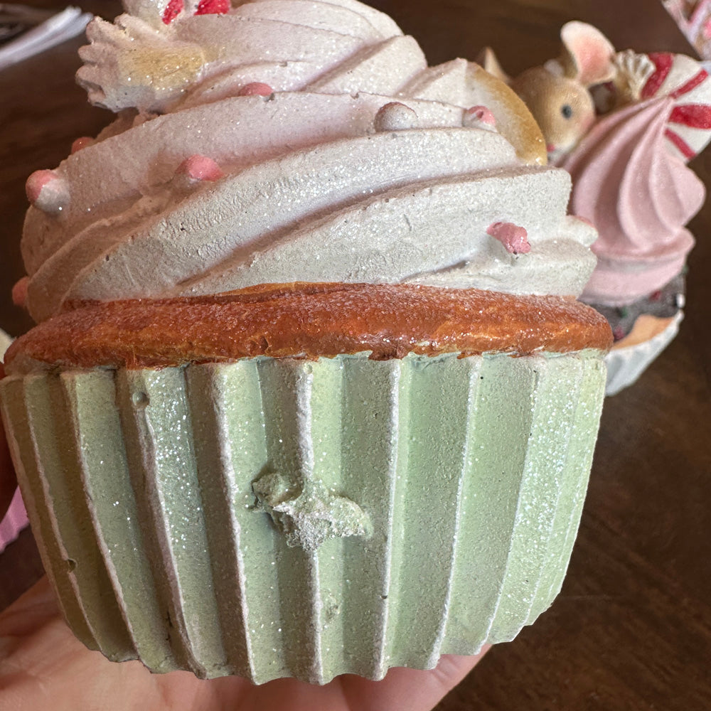 B-KEUZE: Viv! Christmas Kerstbeeld - Muisjes in Cupcakes - set van 3 - pastel - 15cm