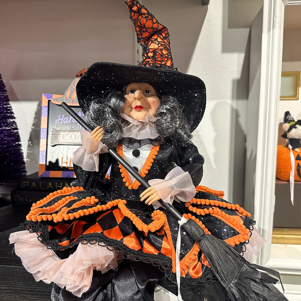 Viv! Christmas Halloween Decoratie Beeld - Heks in Oranje en Zwarte Feestjurk - 51 cm
