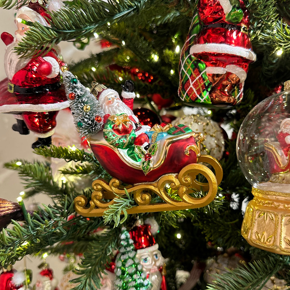 Viv ! Christmas Weihnachtsanhänger – Schlitten mit Weihnachtsmann & Geschenken – Glas – Rot – 13 cm