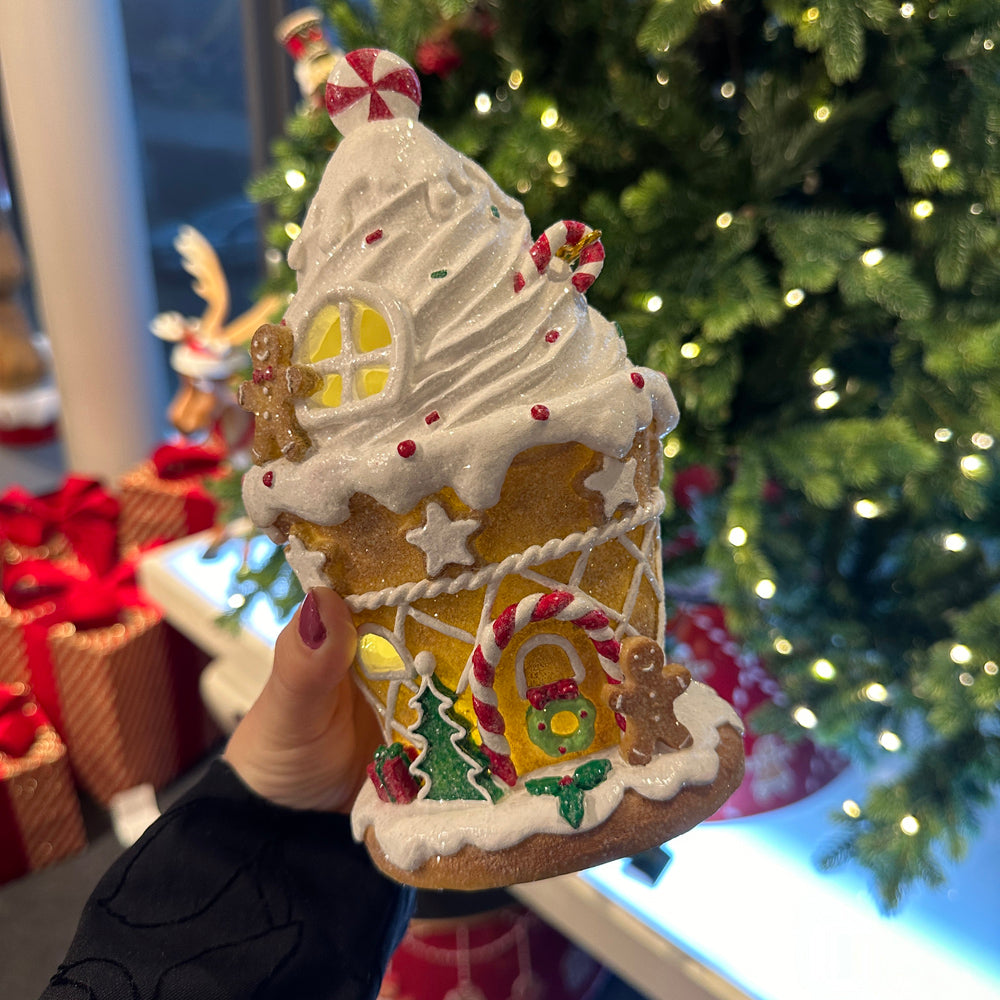 Viv! Christmas Weihnachtsfiguren – Lebkuchenhaus voller Süßigkeiten mit LED-Beleuchtung – 2er Set – Braun Rot – 21 cm