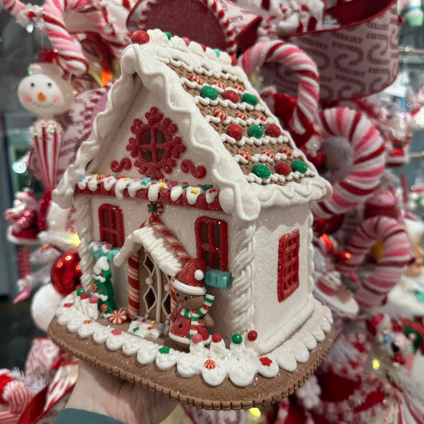 Viv! Christmas Kerstbeeld - Gingerbread Huis van Klei incl. LED Verlichting - wit rood - 22cm