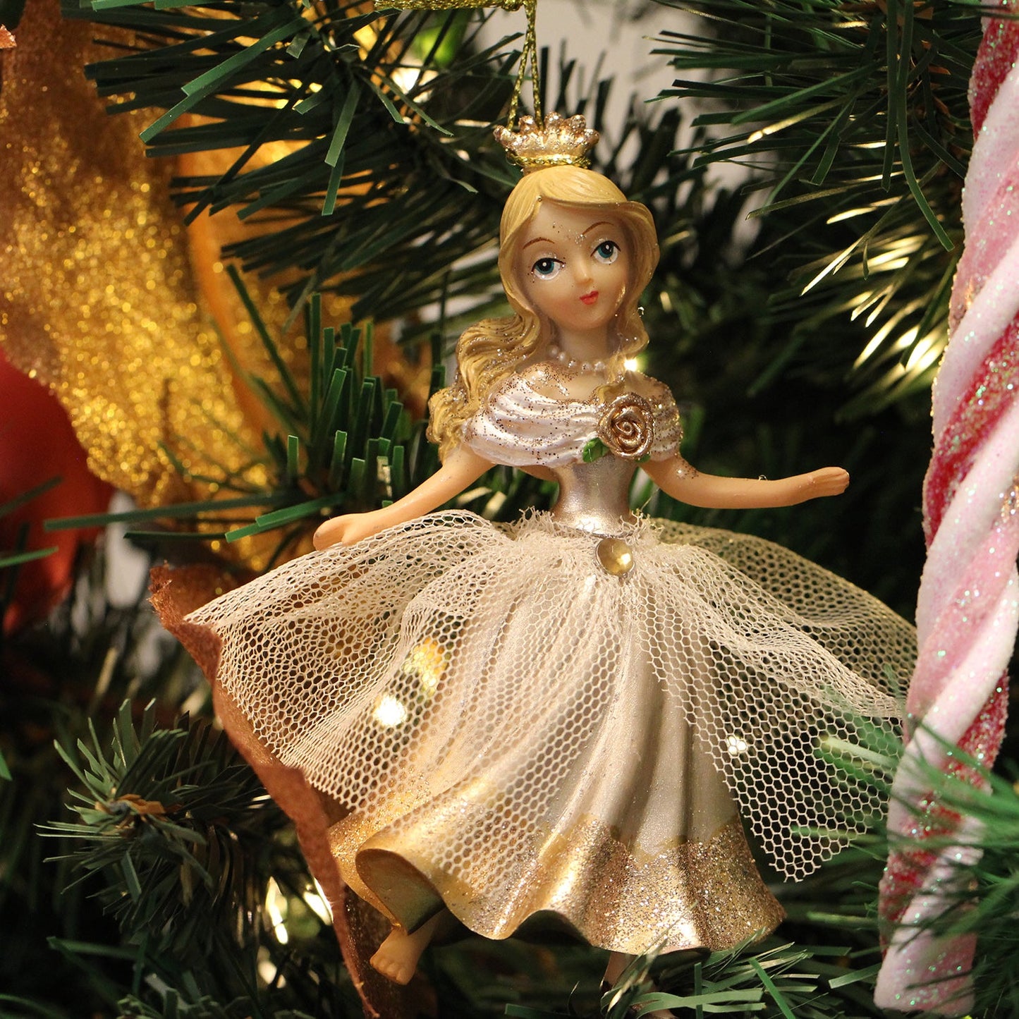 Goodwill M&G Kerstornament - Assepoester - goud - 11cm