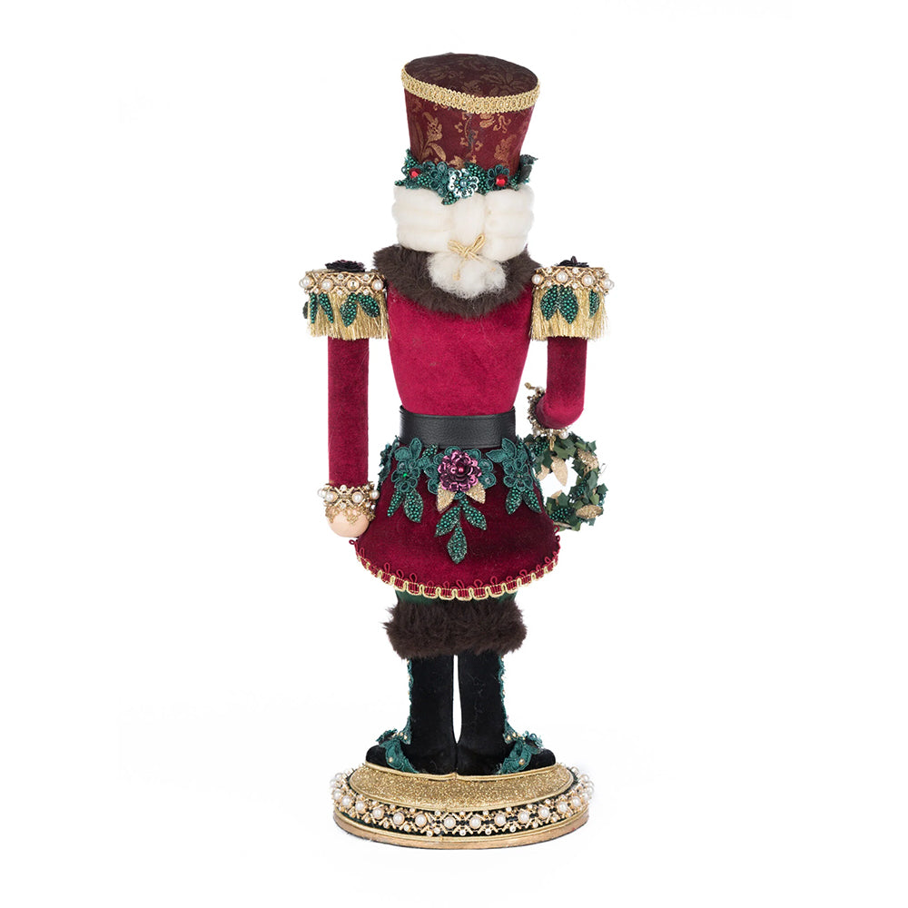 Katherine's Collection Kerst - Winter Balsam and Berry - General James Juniper Nutcracker Tabletop - 47cm