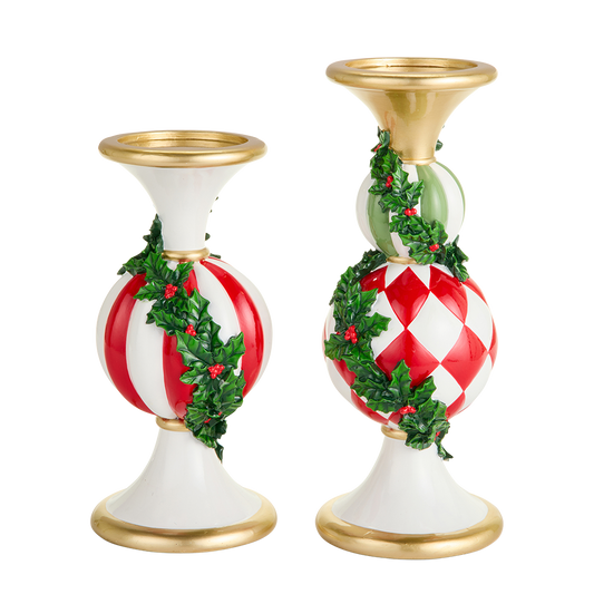 Viv! Christmas Kerst Tafeldecoratie - Hulst & Kerstbal Kandelaar - set van 2 - rood wit groen - 30cm