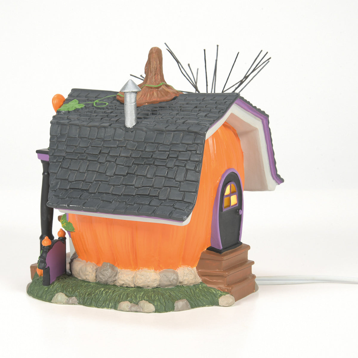 Department 56 Disney Village Halloween House - Pumpkintown Carving Studio - 14cm | Delivery ± 3 weeks