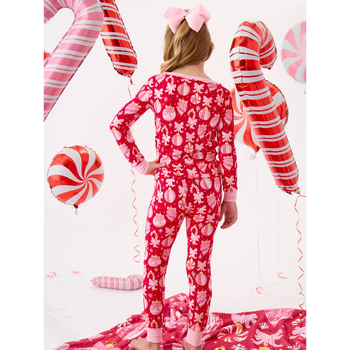 RuffleButts - Meisjes Kerstpyjama Set Lange Mouwen - Ornament Bows - Rood - Bamboe Viscose