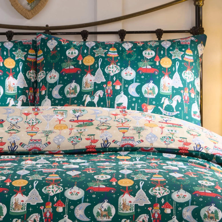 Viv! Christmas Duvet Cover Set - Christmas Ornaments - Reversible