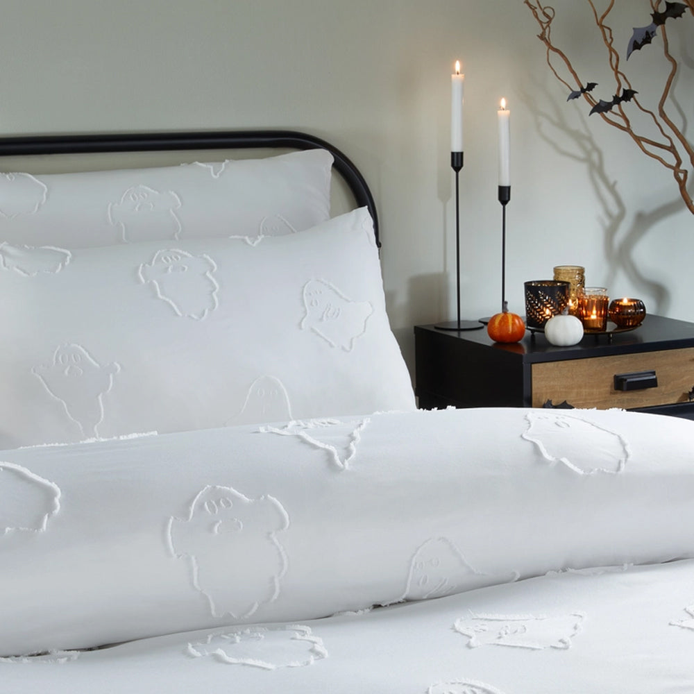 Viv! Christmas Halloween Duvet Cover - Tufted Ghostly Ghouls - Soft Touch
