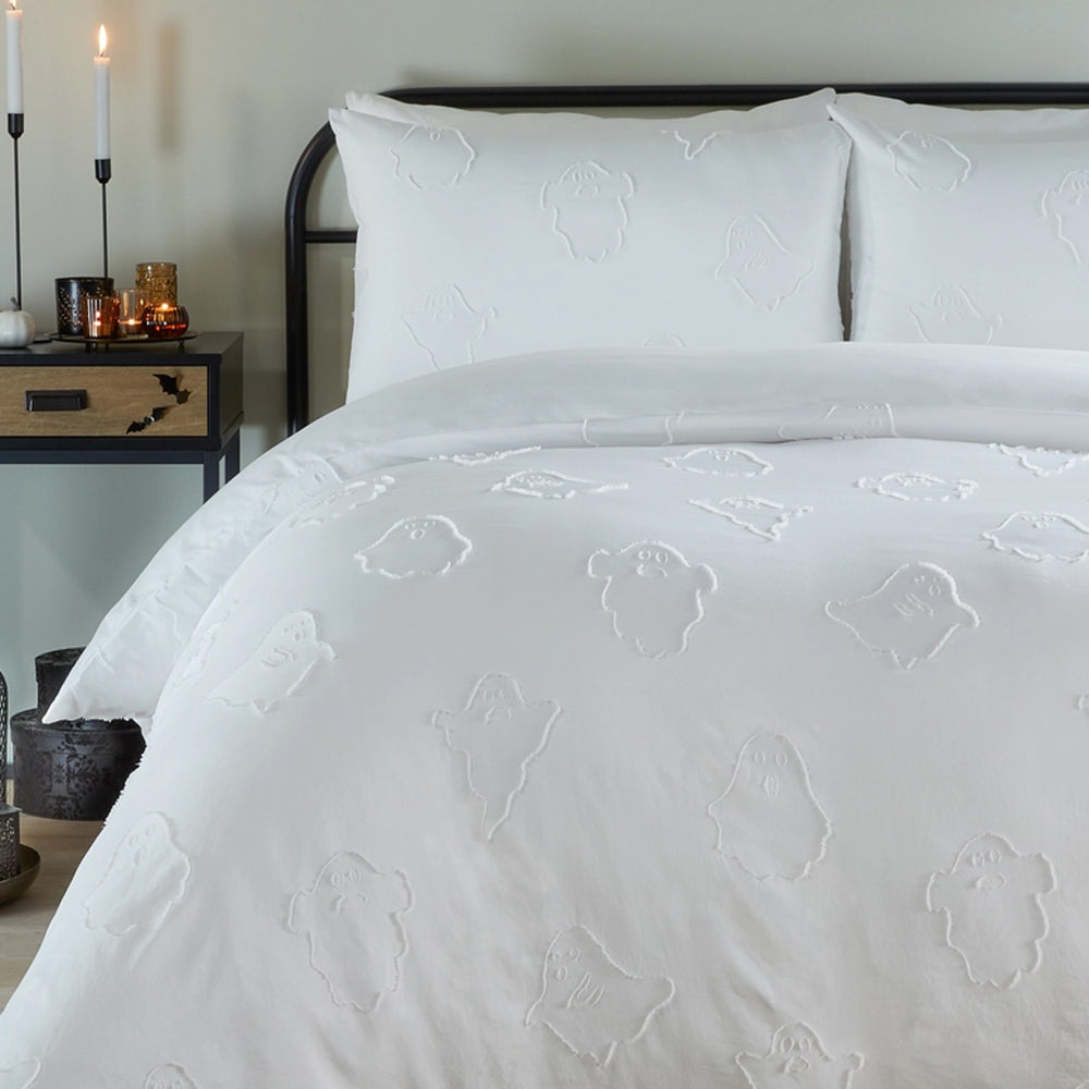 Viv! Christmas Halloween Duvet Cover - Tufted Ghostly Ghouls - Soft Touch