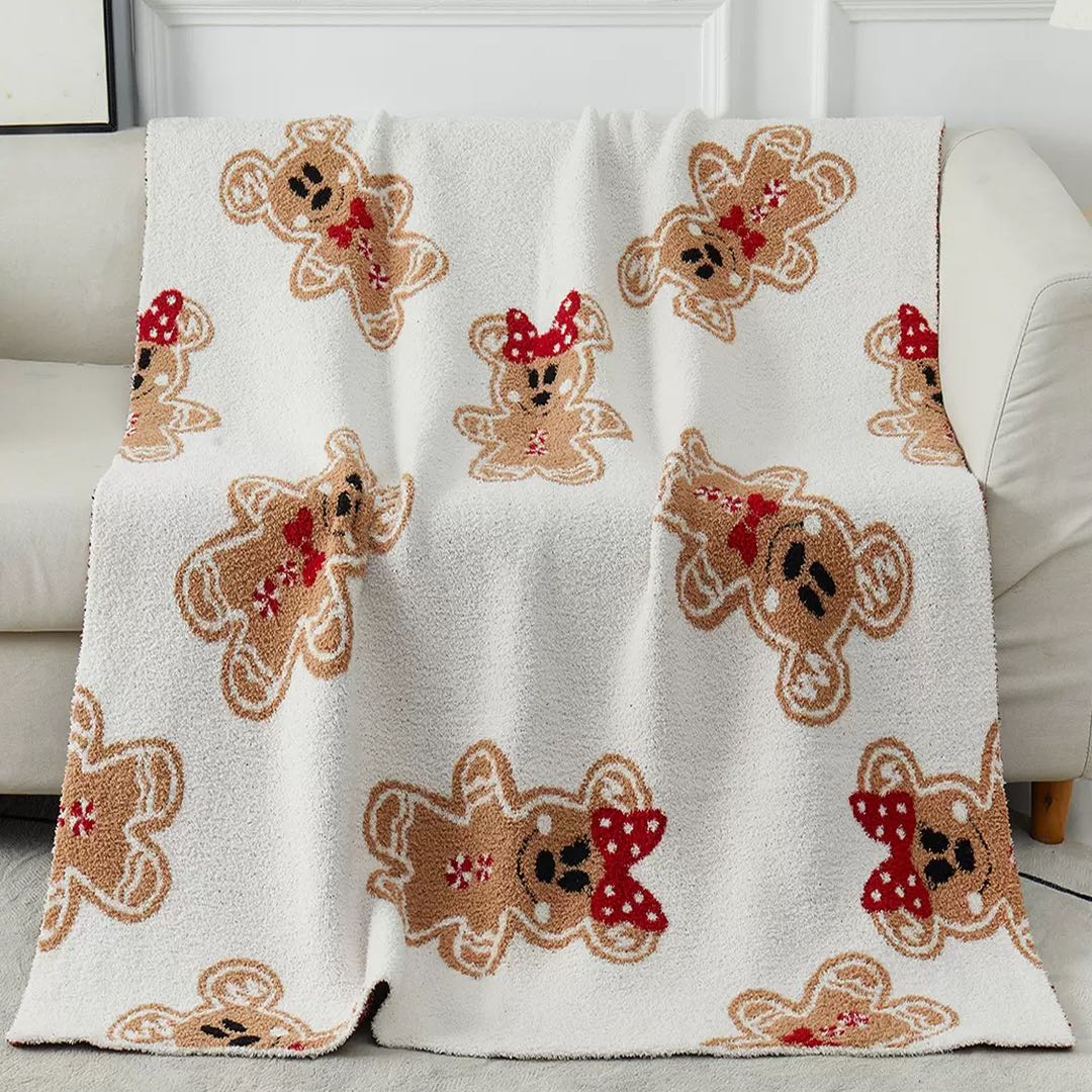 Viv! Christmas Blanket - Gingerbread Mouse Plaid