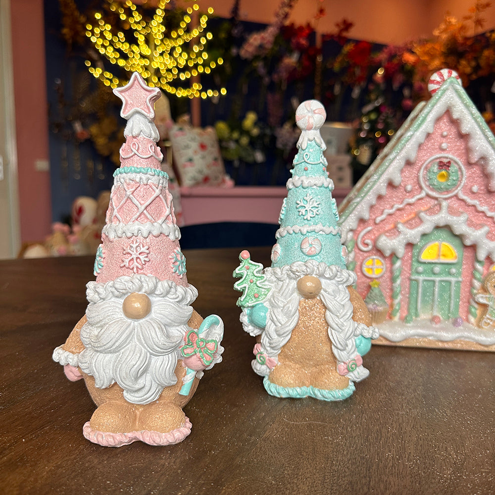 Viv! Christmas Kerstbeeld - Gingerbread Gnooms met Snoepgoed - set van 2 - pastel - roze blauw - 20cm