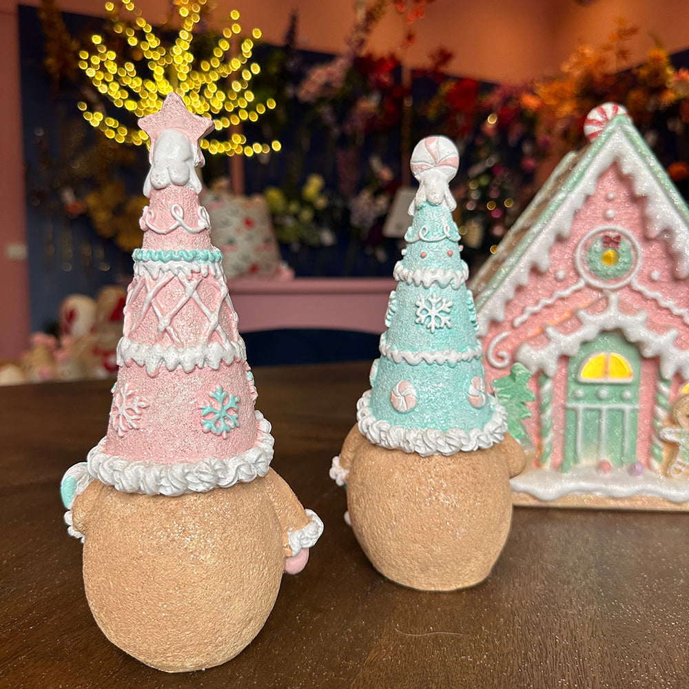 Viv! Christmas Kerstbeeld - Gingerbread Gnooms met Snoepgoed - set van 2 - pastel - roze blauw - 20cm