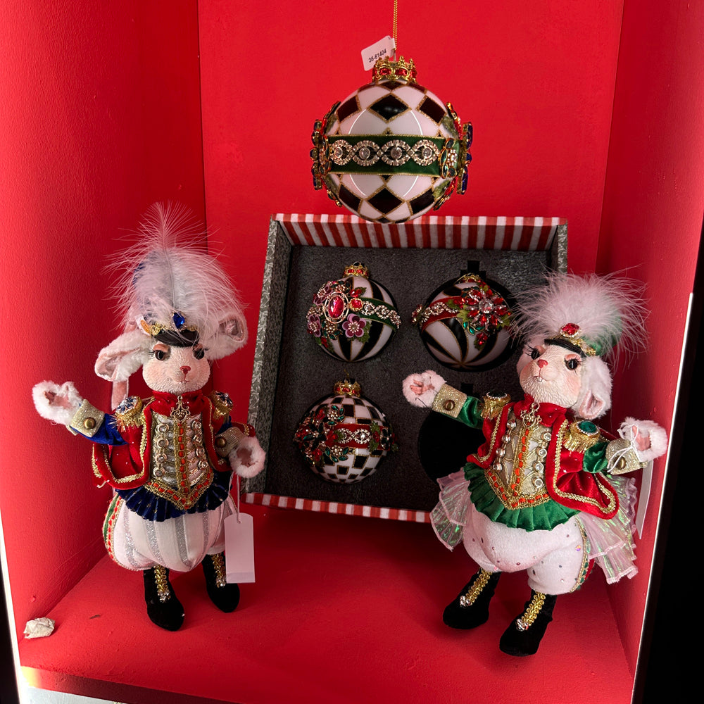 Mark Roberts Christmas Figurine - Nutcracker Mouse Dolls - Set of 2 - 32 cm