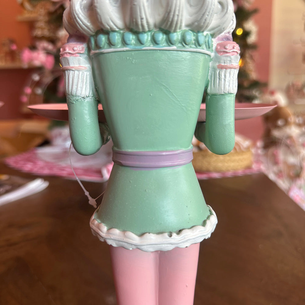 B-KEUZE: Viv! Christmas Kerstbeeld - Notenkraker met IJshoed & Dienblad - pastel roze - 41cm