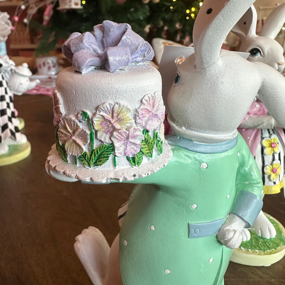 B-KEUZE: Viv! Christmas Paasdecoratie - High Tea Paashazen met Taart - set van 2 - pasen - pastel - 23cm