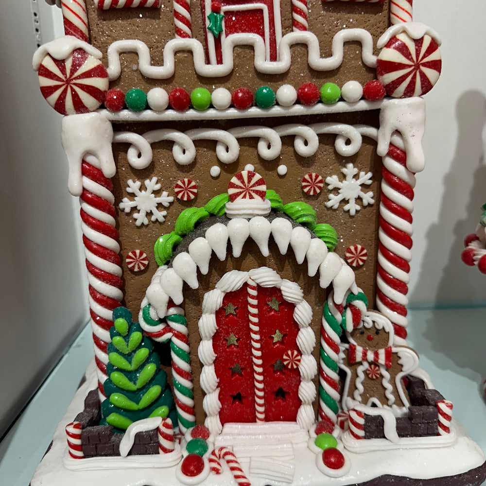 Viv! Christmas Kerstbeeld - XL Gingerbread Huis incl. LED Verlichting - bruin rood wit - 53cm