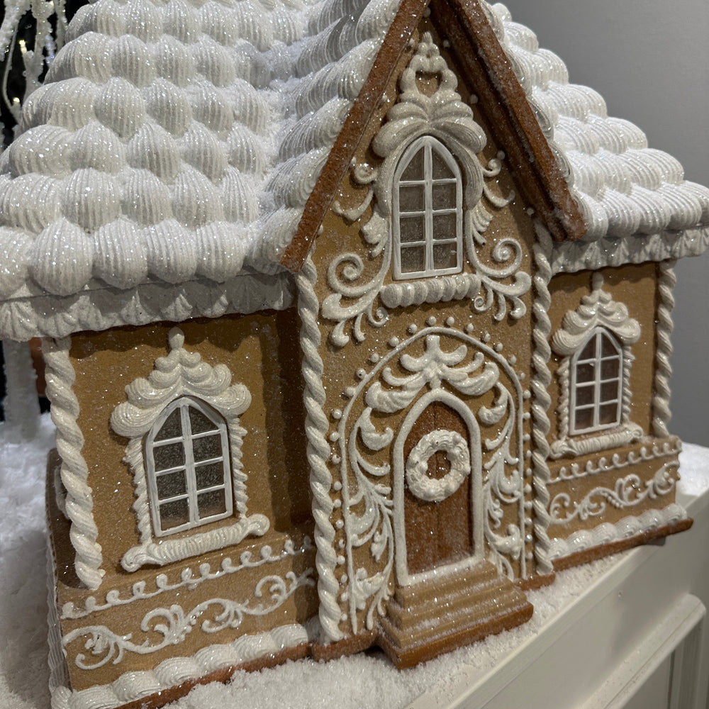 Viv! Christmas Kerstbeeld - XL Breed Victoriaans Gingerbread Huis incl. LED Verlichting - bruin wit - 45cm