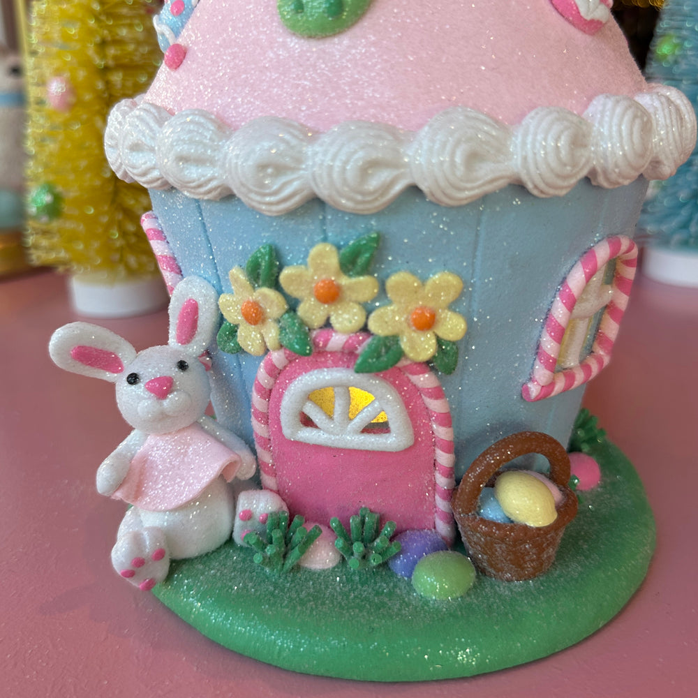 Viv! Christmas Easter Decoration - Round Gingerbread House with Bunny incl. LED Lighting - 24cm