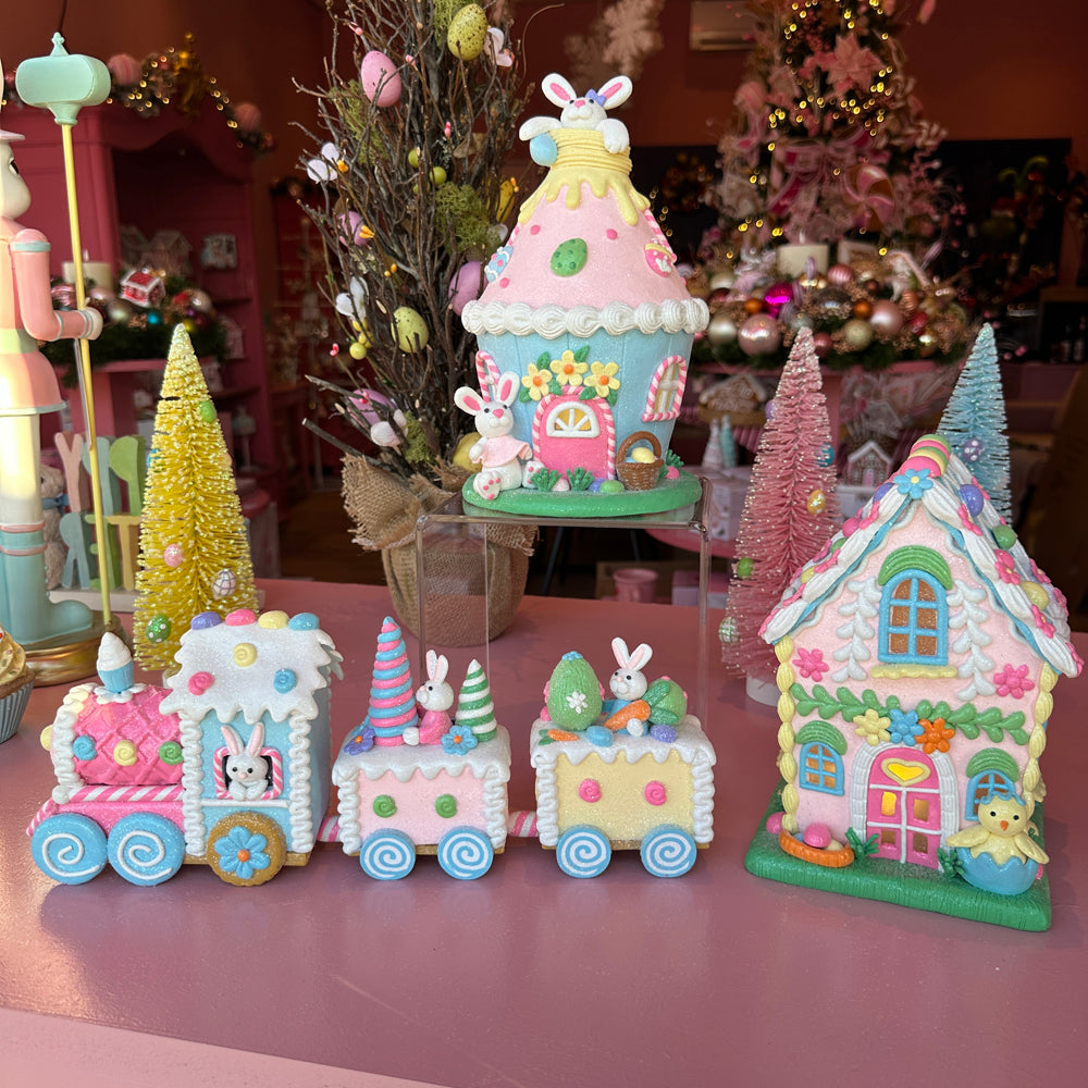 Viv! Christmas Easter Decoration - Round Gingerbread House with Bunny incl. LED Lighting - 24cm