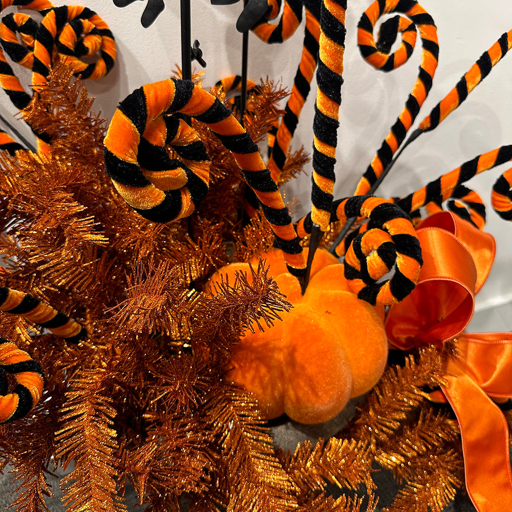Viv! Christmas Halloween Decoratie - Gestreepte Spiraal Decoratietak - oranje zwart - 74 cm
