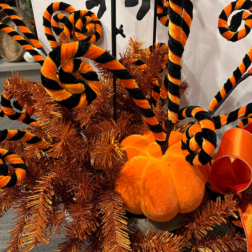 Viv! Christmas Halloween Decoratie - Gestreepte Spiraal Decoratietak - oranje zwart - 74 cm