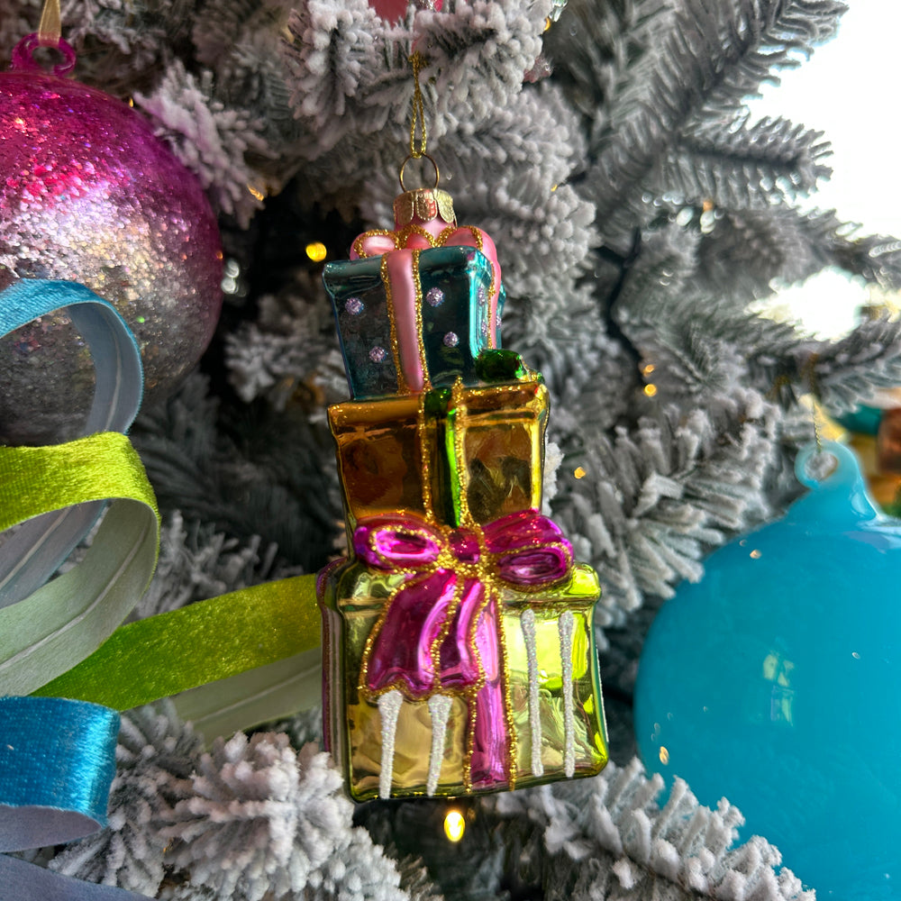 Viv! Christmas Weihnachtsanhänger - Gestapelte Geschenke - 2er-Set - Glas - 11 cm