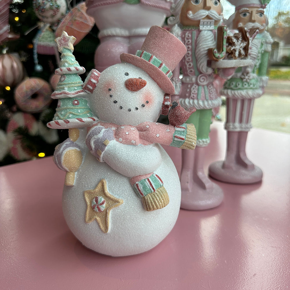 Viv! Christmas Kerstbeeld - Sneeuwpop met Kerstboom - pastel - roze wit - 21cm