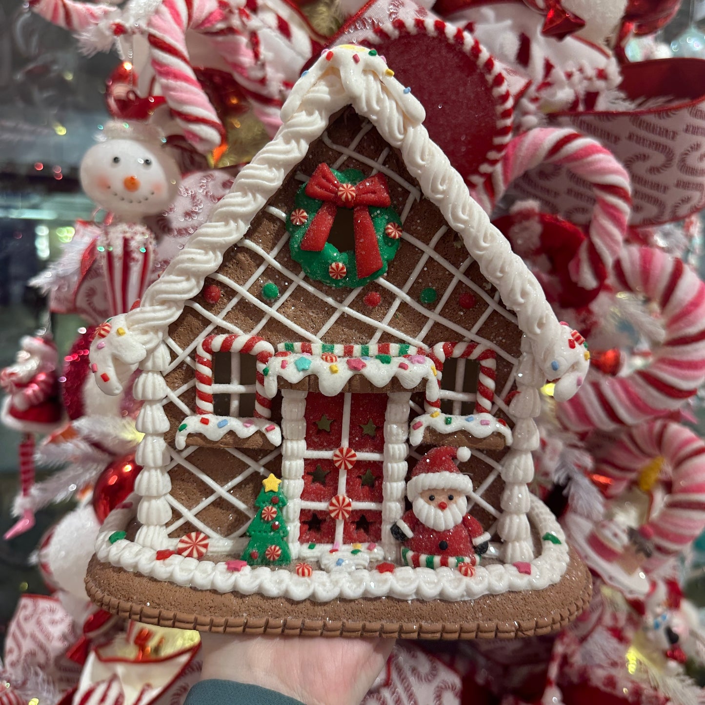 Viv! Christmas Kerstbeeld - Gingerbread Huis Kerstman van Klei incl. LED Verlichting - bruin rood - 22cm