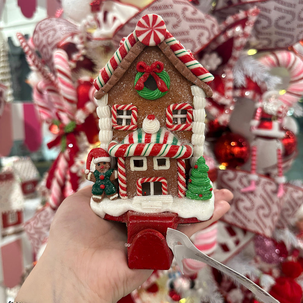 Viv! Weihnachtsstatue – Gingerbread Clay Candy House Weihnachtsstrumpfhalter – 2er-Set – rot, weiß, braun – 17 cm