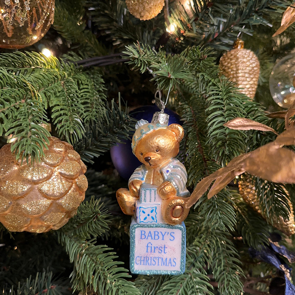 Kurt S. Adler Kerstornament - Baby Beer's Eerste Kerst - kraamcadeau jongen - glas - blauw - 13cm
