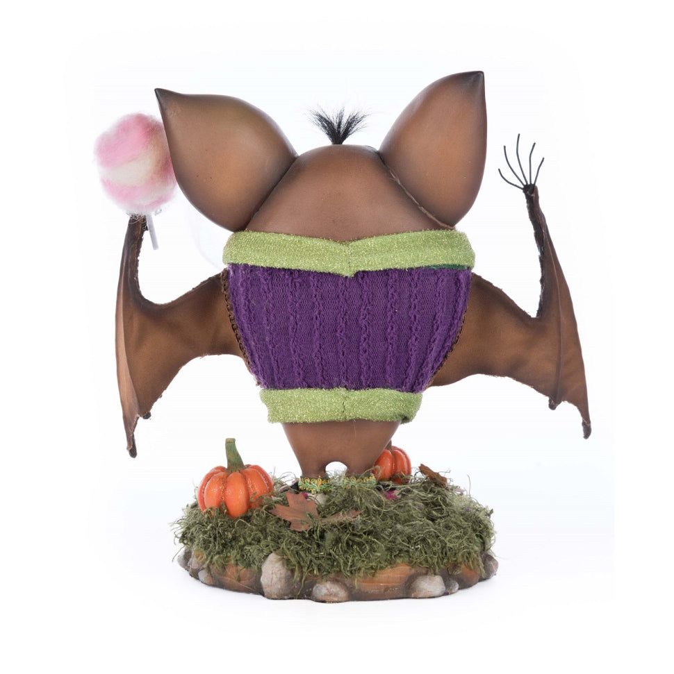 Katherine's Collection Halloween Beeld - Ghoulish Gatherings - 'Fangs the Bat in Sweater' - 25cm