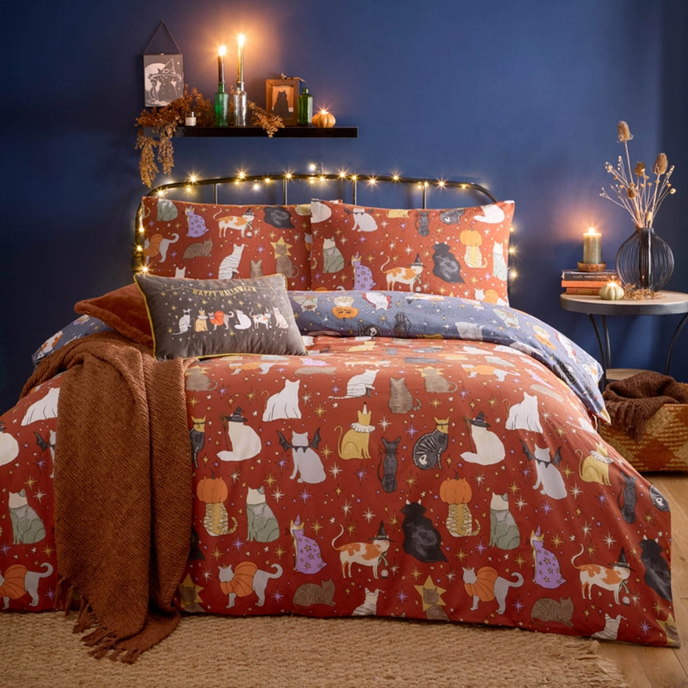 Viv! Christmas Halloween Duvet Cover - Cat Pawty - Reversible