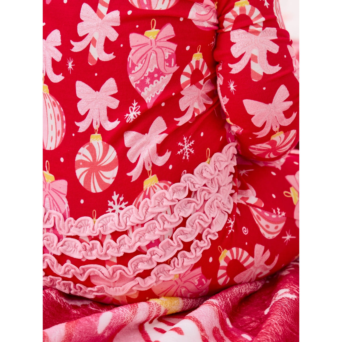 RuffleButts - Baby Meisjes Kerstpyjama met Rits - Ornament Bows - Rood - Bamboe Viscose