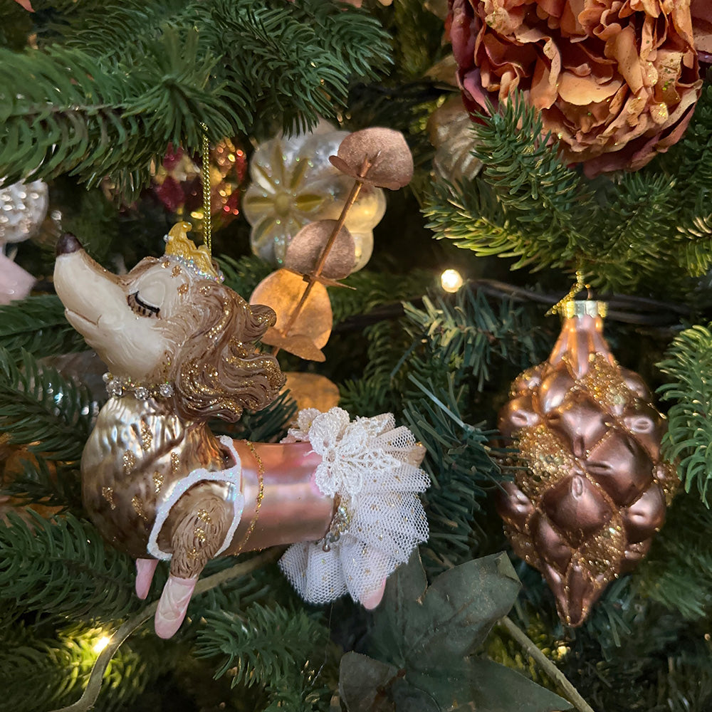 Viv! Christmas Kerstornament - Ballerina Prinses Hond - glas - bruin roze goud - 13cm